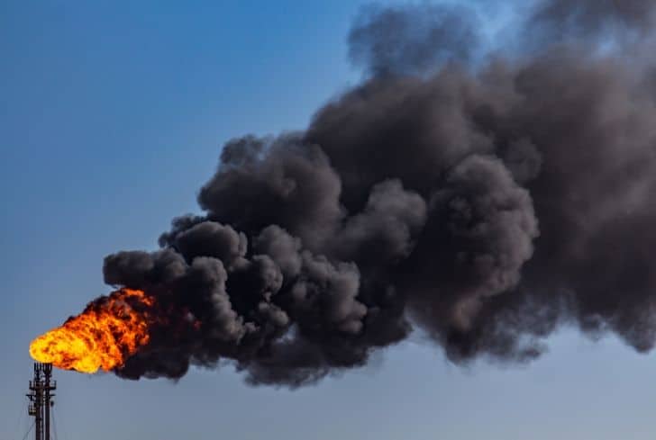 造成空氣污染的各種原因、影響及解決方案