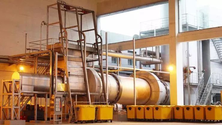 通過燃燒（焚燒）方式處理固體廢物的兩個(gè)優(yōu)點(diǎn)和缺點(diǎn)是什么？